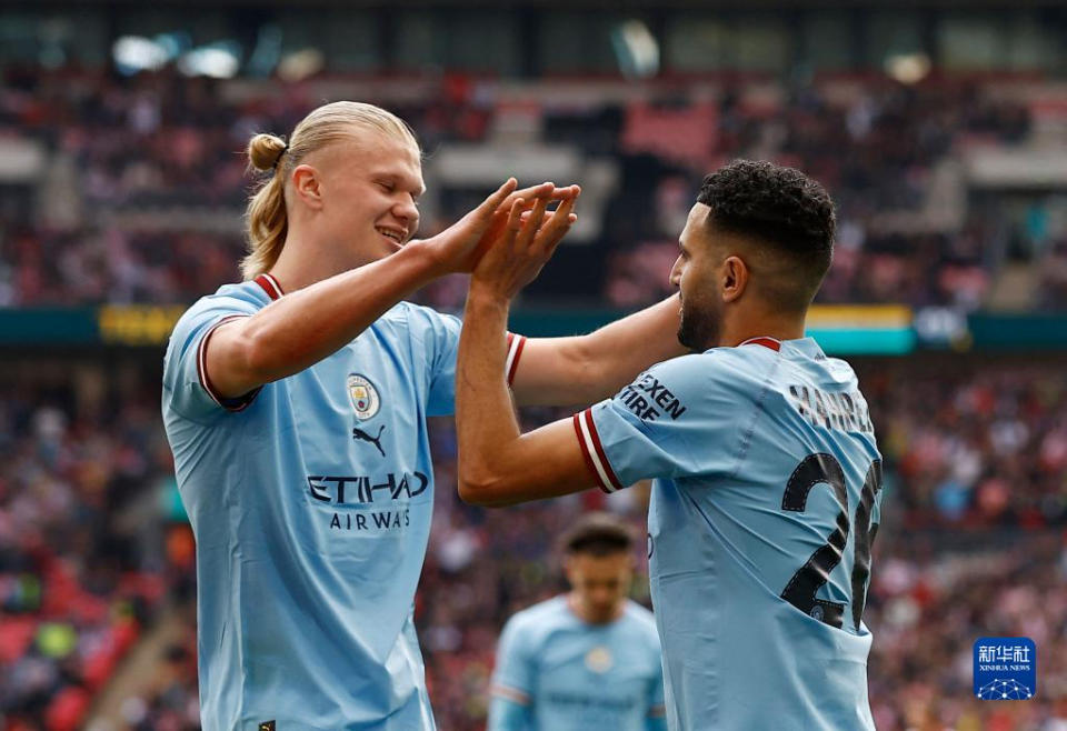 记者：道格拉斯-路易斯不愿加盟费内巴切，更愿意重返英超（记者：道格拉斯-路易斯无意加盟费内巴切，更倾向回归英超）