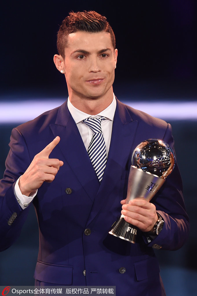 范戴克：对阵低位防守的球队总是很艰难，我们必须解决问题（范戴克：打低位防守总是硬仗，我们必须找到破解办法）