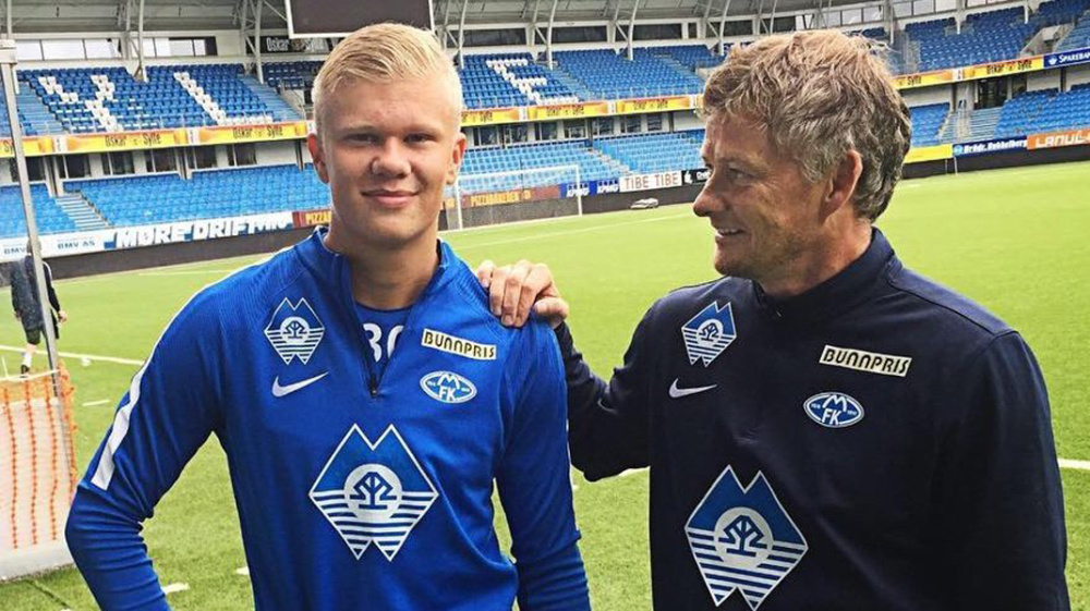 凯尔：我们在尽全力留施洛特贝克；球员有时会因各种原因离队（凯尔：全力挽留施洛特贝克；球员离队常出于多种原因）