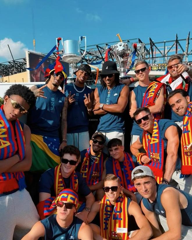 国足官方祝福魏祥鑫：期待以后为中国足球贡献更多力量（中国男足向魏祥鑫送上祝福：期待其未来为中国足球再立新功）