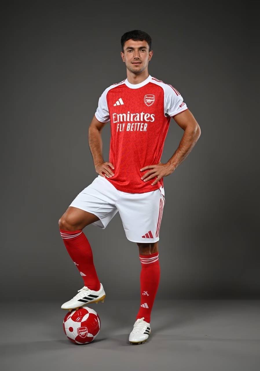 西甲：皇马客场2-2战平比利亚雷亚尔（西甲-皇马客场2-2与比利亚雷亚尔握手言和）